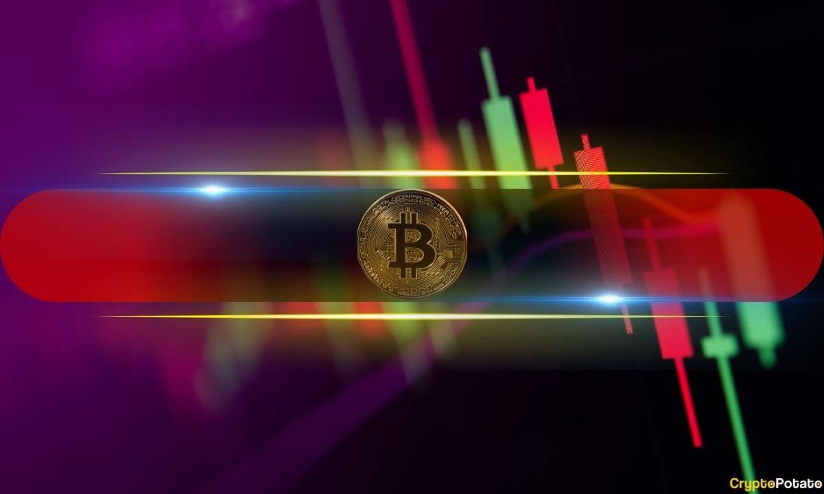 Bitcoin Traders Wait Important Economic Announcements Today, These Altcoins Plummet (Market Watch)